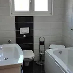 Pako I Ivano Apartment *