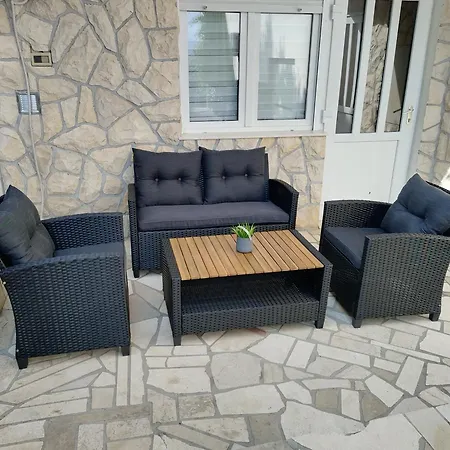 Pako I Ivano Apartment Novi Vinodolski
